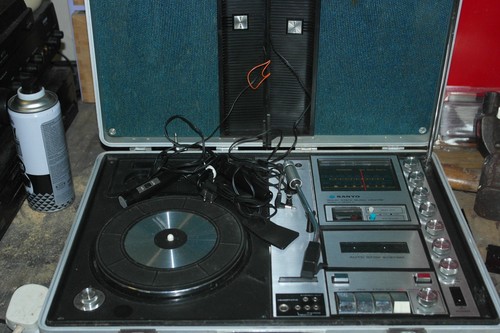 Sanyo music centre - sanyo,