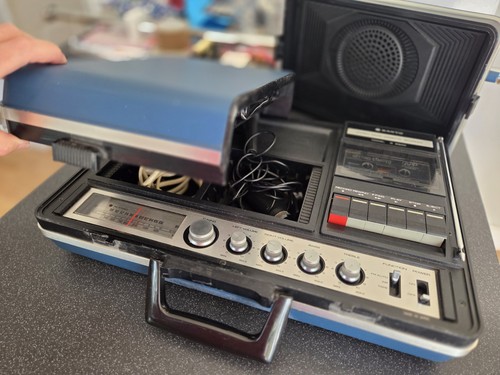 Vintage 1970s sanyo - vintage,