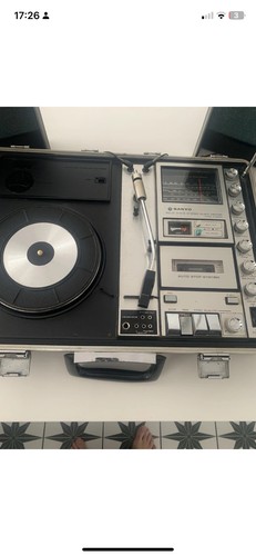 Vintage sanyo solid state - vintage,